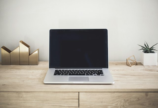 Laptops & computers